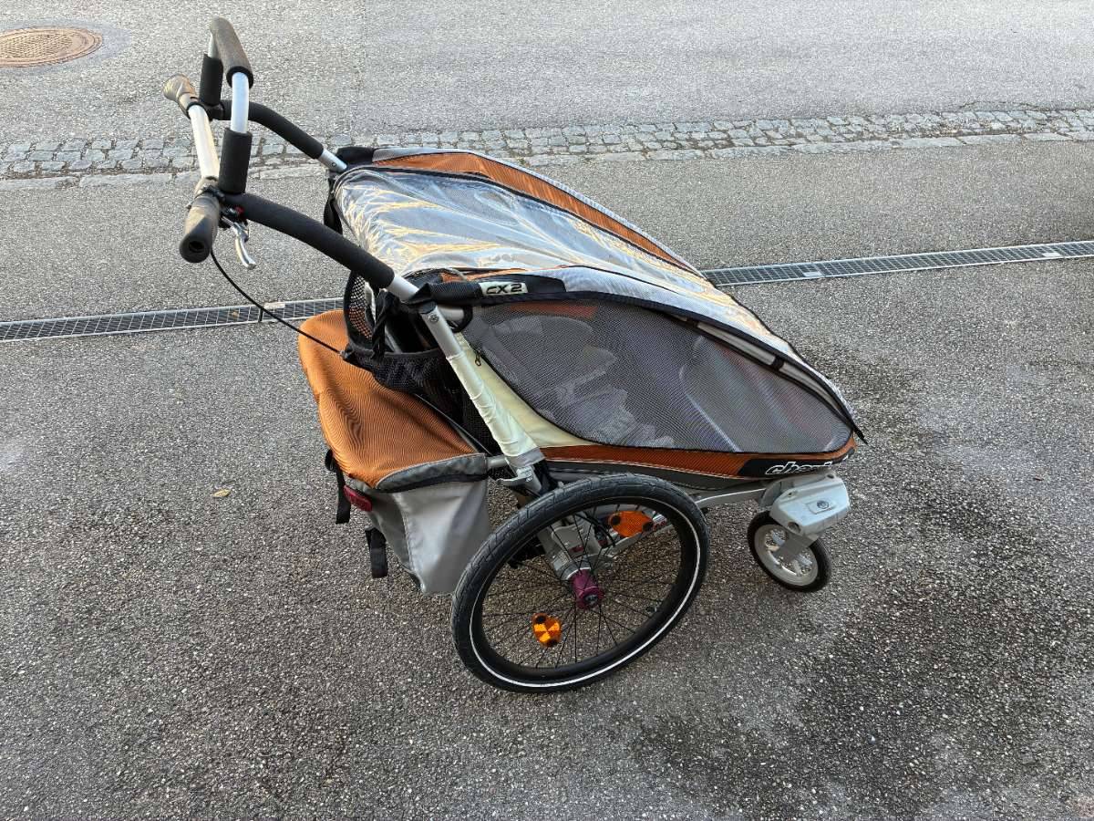 Thule Chariot Fahrradanhnger fr 2 Kinder inkl. Sitzeinhang fr Babys,   150,- (4060 Leonding) - willhaben