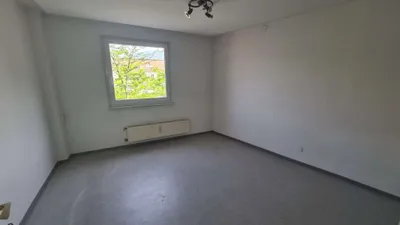 6-Zimmer-Gewerbeimmobilie mieten in Villach – 152 m², € 1.902 – Bild 3 von 16