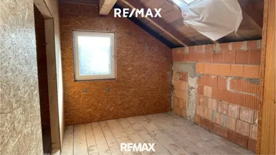 9-Zimmer-Wohnung kaufen in Vöcklabruck – 237 m², € 219.000 – Bild 18 von 30