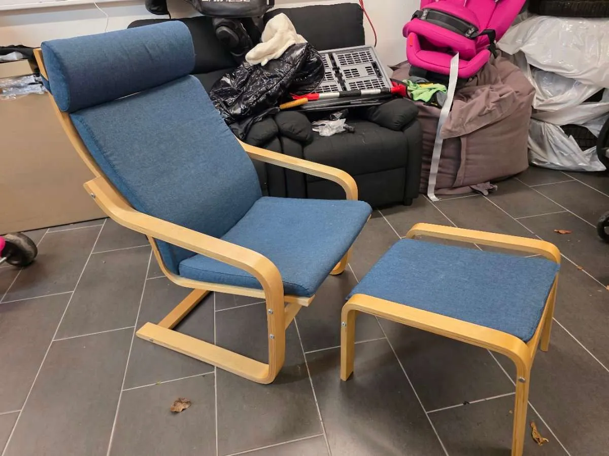 IKEA Pöang Relaxsessel inkl. Hocker, € 20,- (3400 Klosterneuburg)