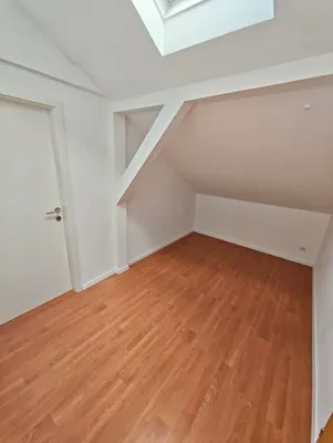 4-Zimmer-Wohnung mieten in Linz Land – 120 m², € 1.080 – Bild 3 von 14