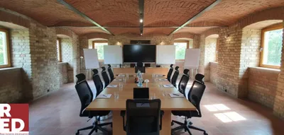 10-Zimmer-Gewerbeimmobilie kaufen in Wien – 828 m² – Bild 2 von 20