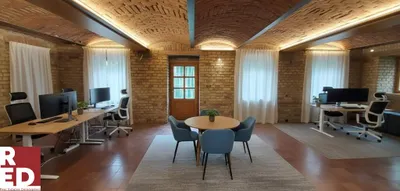 10-Zimmer-Gewerbeimmobilie kaufen in Wien – 828 m²