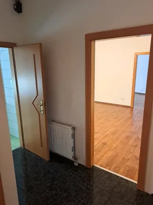 2-Zimmer-Wohnung mieten in Braunau am Inn – 45 m², € 550 – Bild 11 von 12