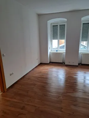 2-Zimmer-Wohnung mieten in Braunau am Inn – 45 m², € 550 – Bild 2 von 12