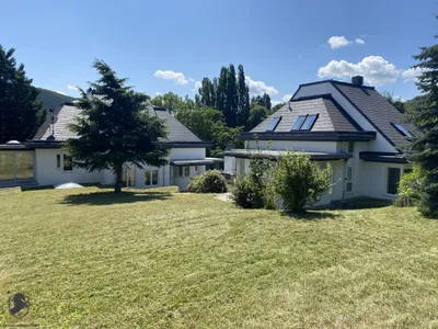 11-Zimmer-Immobilie kaufen in Mödling – 601 m², € 3.600.000 – Bild 1 von 83