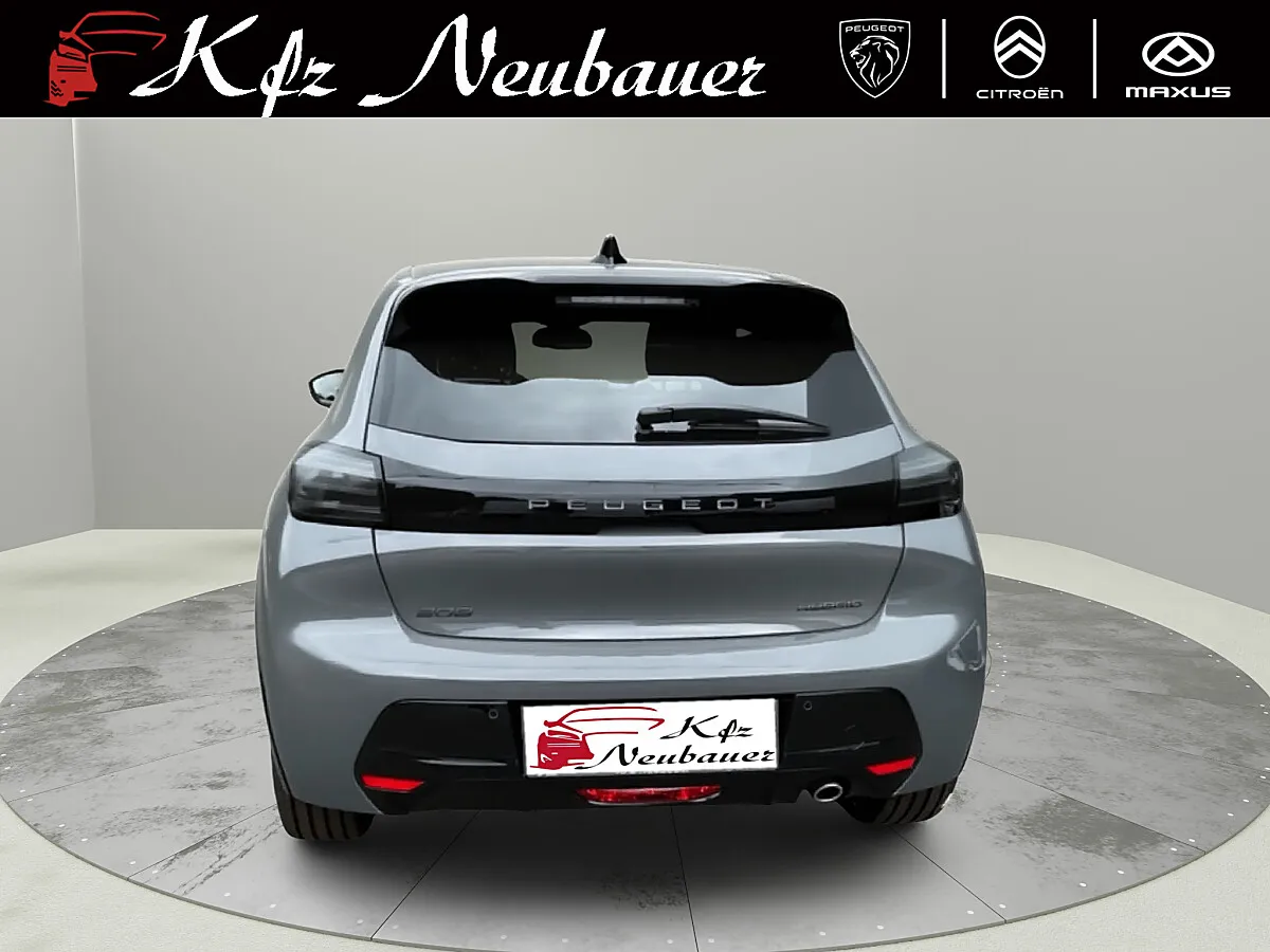 Peugeot 208 GT 110PS Automatik – Bild 6
