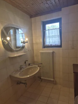 12-Zimmer-Gewerbeimmobilie kaufen in Ried im Innkreis – 300 m² – Bild 16 von 50