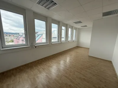 2-Zimmer-Gewerbeimmobilie mieten in Mödling – 73 m², € 794 – Bild 4 von 6