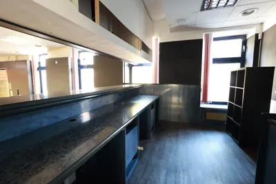 4-Zimmer-Gewerbeimmobilie mieten in Wien – 279 m², € 2.895 – Bild 10 von 12