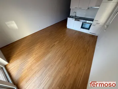Moderne 2-Zimmer-Wohnung mit Balkon, Fußbodenheizung & Einbauküche in 1200 Wien, 999EUR Miete – Bild 2