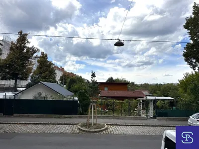 Provisionsfrei: Hübscher 32m² Altbau-Erstbezug in schöner Lage - 1150 Wien – Bild 3