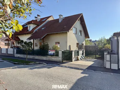 Haus zum Kauf in 2700 Wiener Neustadt