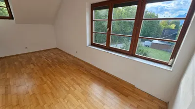 5-Zimmer-Haus mieten in Vöcklabruck – 126 m², € 2.350 – Bild 5 von 8