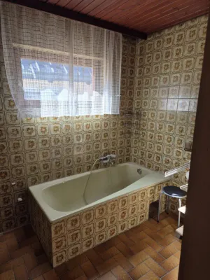 Haus kaufen in Lilienfeld – 100 m², € 79.000 – Bild 5 von 12