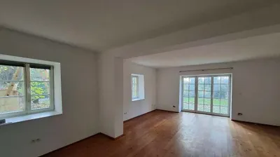 5-Zimmer-Haus mieten in Sankt Pölten – 250 m², € 1.950 – Bild 5 von 6