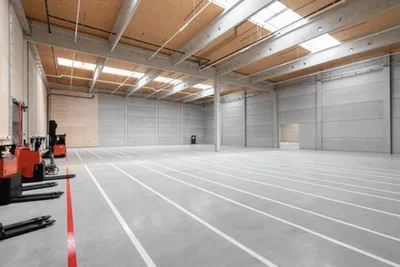 Gewerbeimmobilie mieten in Linz Land – 30 m², € 9 – Bild 9 von 9