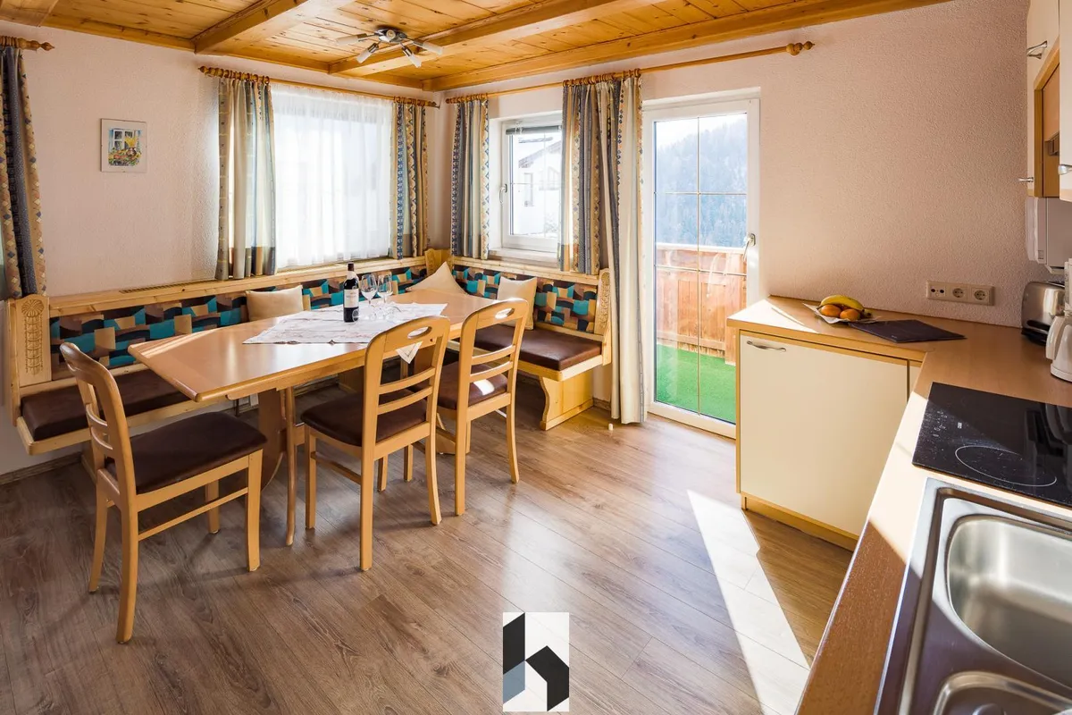 Etabliertes Appartementhaus mit Café & Privatwohnung in erstklassiger Tourismuslage von Serfaus zu verkaufen! - Ansicht 3