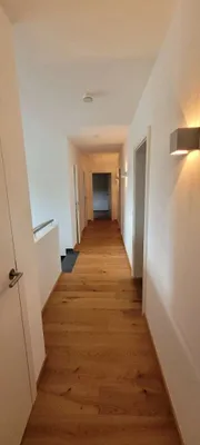 7-Zimmer-Immobilie mieten in Linz Land – 250 m², € 2.499 – Bild 12 von 22