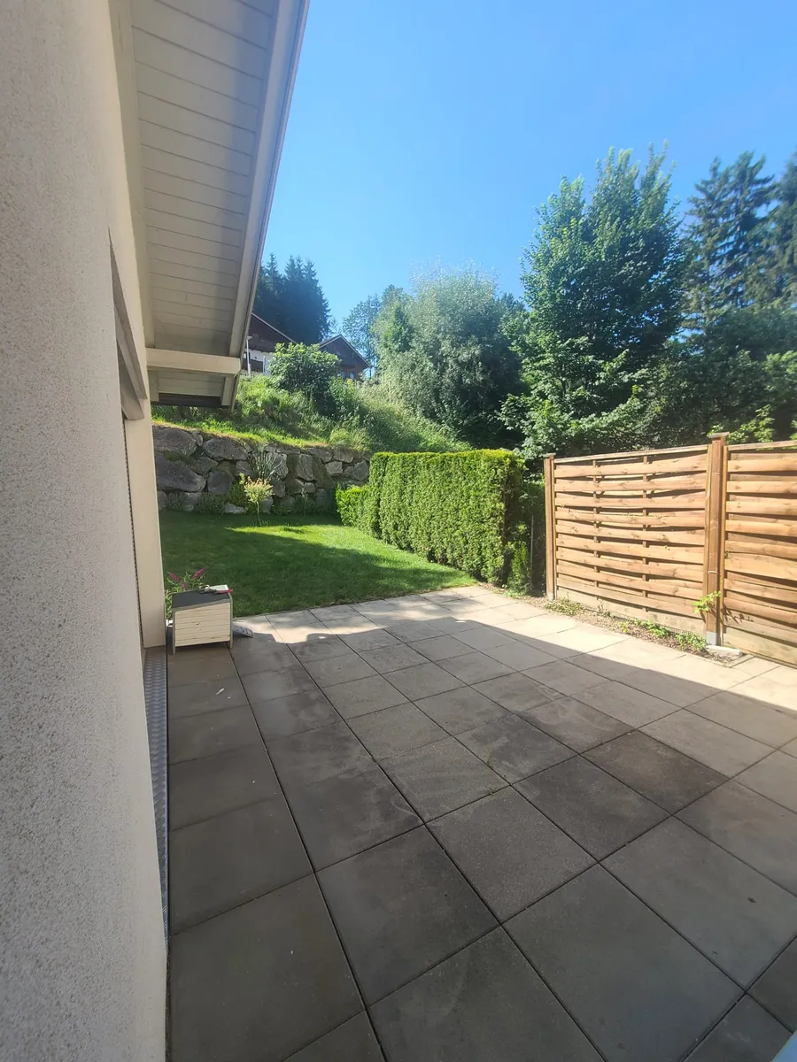Lichtdurchflutetes Eigenheim mit Garten - Ansicht 2