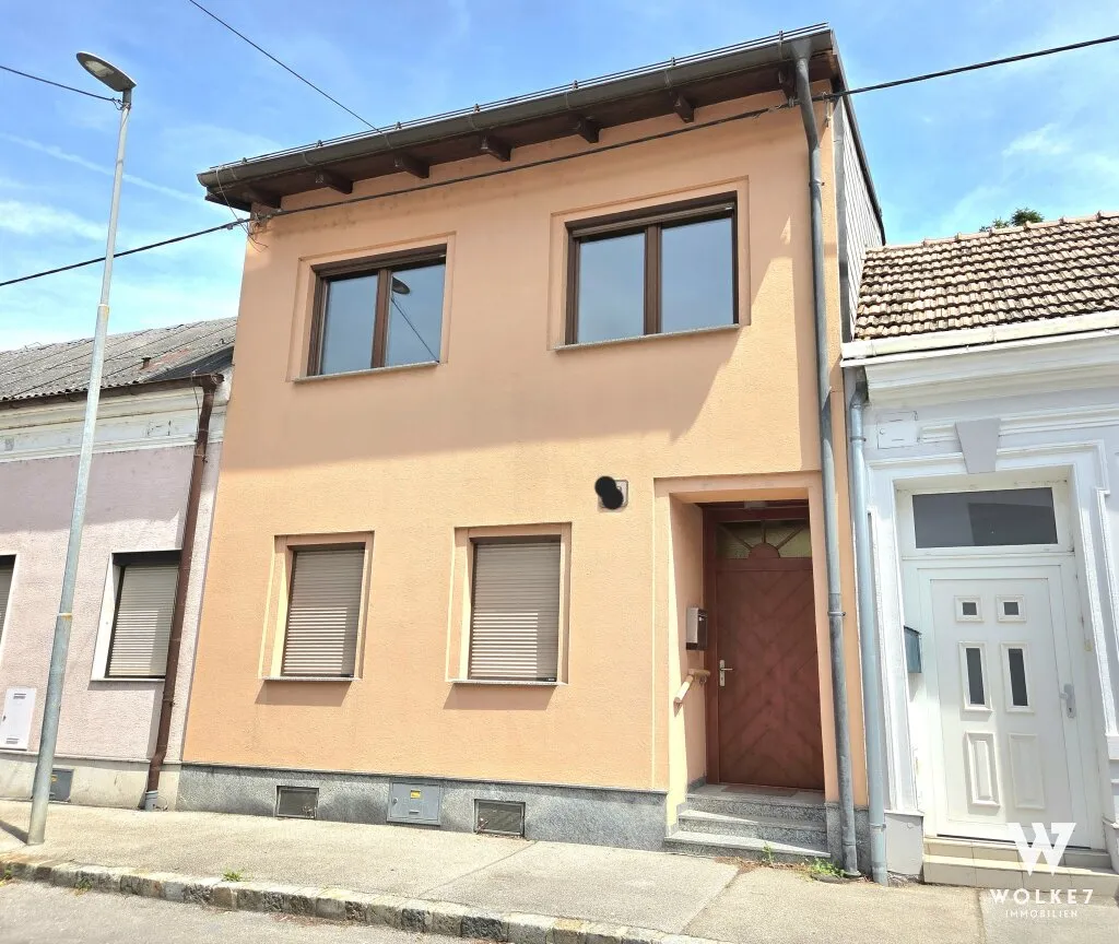 Haus mit viel Potenzial in Stockerau | Wunderschöner Garten | Loggia | Keller | Saniertes Dach - Widok 2