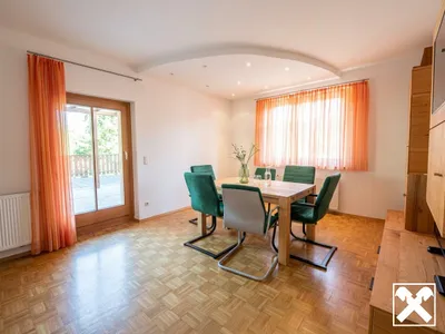 3-Zimmer-Gewerbeimmobilie mieten in Neunkirchen – 93 m², € 793 – Bild 2 von 10