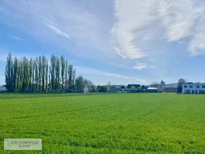 Grundstück kaufen in Baden – 2 379 m², € 832.500