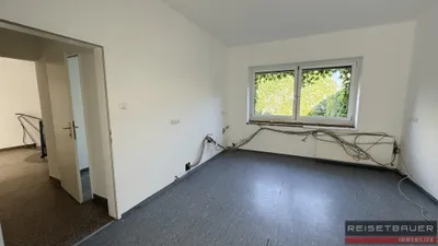 15-Zimmer-Gewerbeimmobilie mieten in Linz – 514 m², € 4.415 – Bild 12 von 40