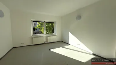 15-Zimmer-Gewerbeimmobilie mieten in Linz – 514 m², € 4.415 – Bild 16 von 40