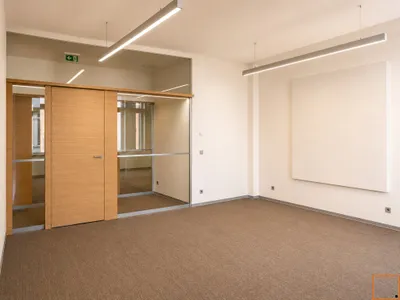 15-Zimmer-Gewerbeimmobilie mieten in Wien – 410 m², € 8.249 – Bild 18 von 21