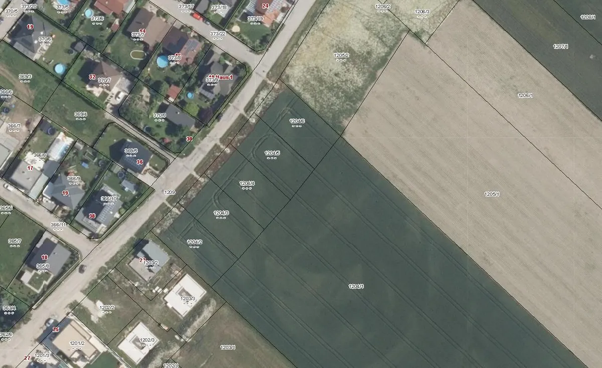 5 Aufgeschlossene Baugrundstücke (einzeln oder gesamt erwerbbar) - Ansicht 2