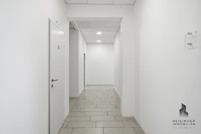 2-Zimmer-Gewerbeimmobilie mieten in Wels – 102 m², € 700 – Bild 6 von 13