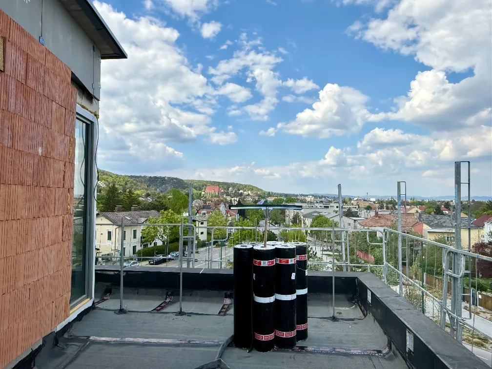 AM FLIEGENSPITZ - DIE COOLSTE WOHNUNG IM PROJEKT! | Kleinwohnung mit 2 Terrassen - Skyline Wien & Sonnenuntergang | Provisionsfrei! - Ansicht 2