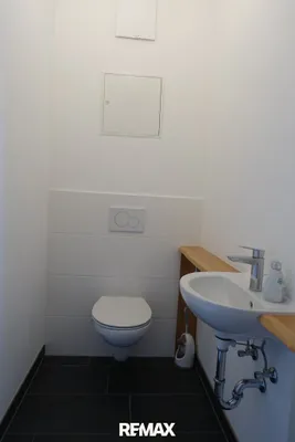 3-Zimmer-Gewerbeimmobilie mieten in Oberpullendorf – 89 m², € 1.413 – Bild 9 von 9