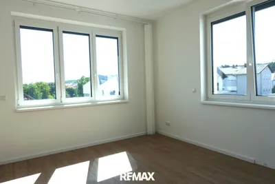 3-Zimmer-Gewerbeimmobilie mieten in Oberpullendorf – 89 m², € 1.413 – Bild 3 von 9