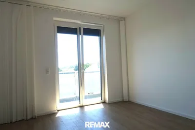 3-Zimmer-Gewerbeimmobilie mieten in Oberpullendorf – 89 m², € 1.413 – Bild 2 von 9