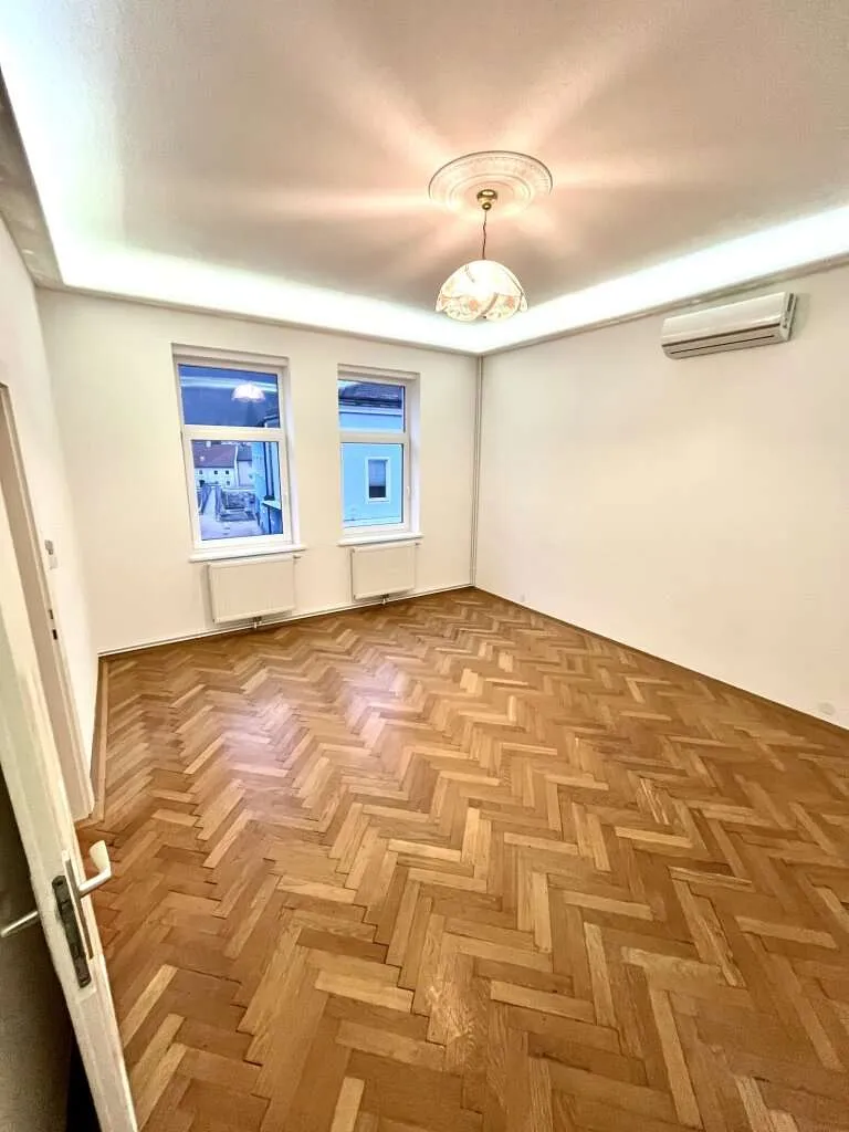 Büro mit Terrasse in zentraler Lage - ideal als Kanzlei - zu vermieten – pohled 2