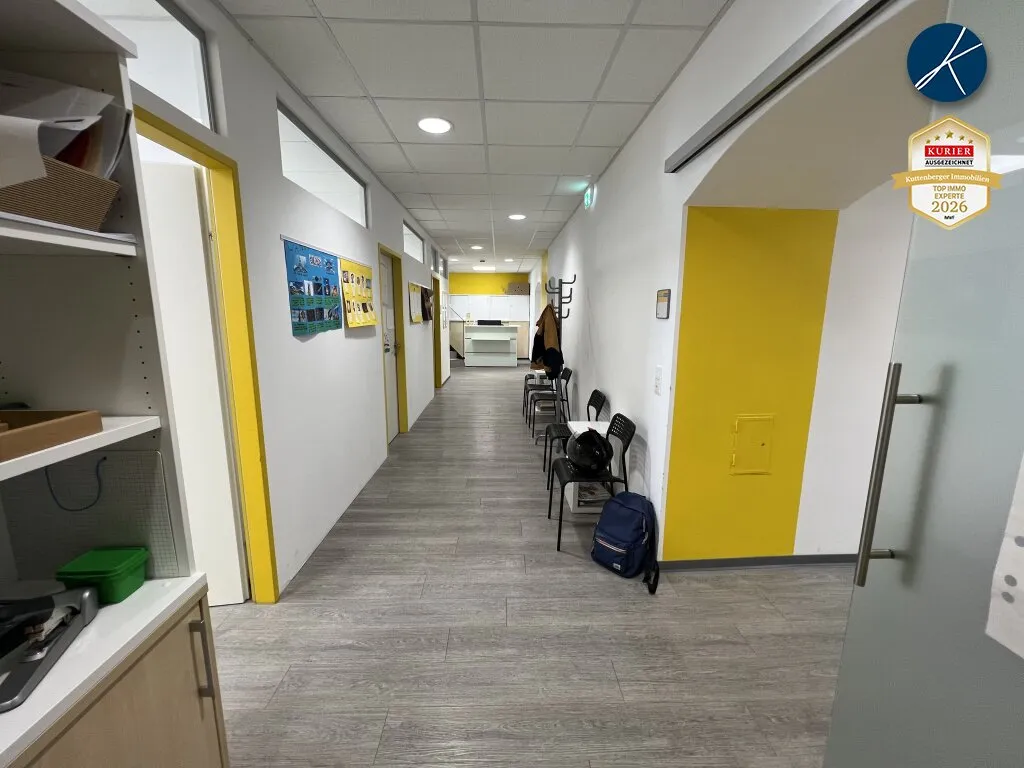 Nähe U6 Burggasse-Stadthalle: Schön Sanierte Geschäfts- oder Büroräumlichkeiten