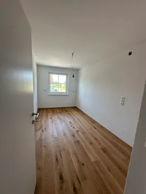 4-Zimmer-Wohnung mieten in Salzburg-Umgebung – 110 m², € 1.500 – Bild 3 von 14