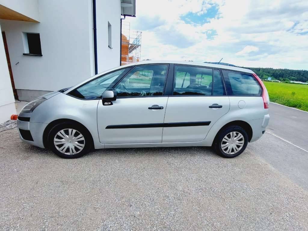Citro n C4 Picasso Grand C4 Picasso VTi 120 Kombi Family Van 2011 citro-n-c4-picasso-grand-c4-picasso-vti-120-kombi-family-van-2011