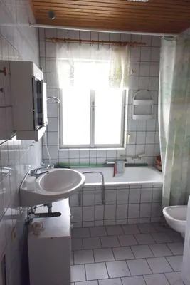 6-Zimmer-Gewerbeimmobilie kaufen in Amstetten – 180 m², € 175.000 – Bild 18 von 21