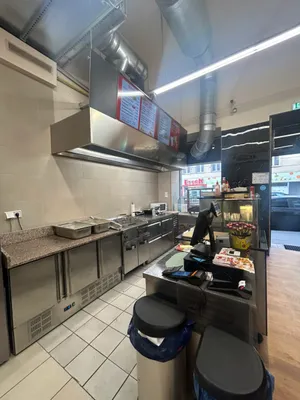 Gewerbeimmobilie mieten in Wien – 33 m², € 980 – Bild 2 von 9