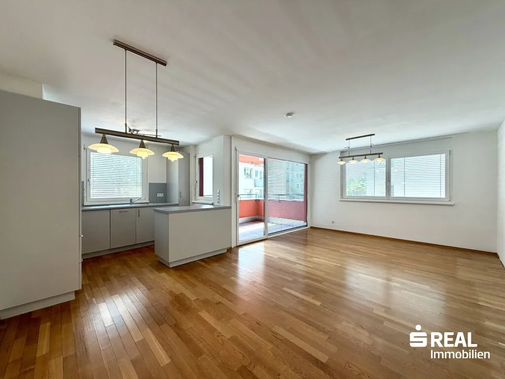 Tolle 3-Zimmerwohnung mit Balkon in zentraler Stadtlage - Ansicht 2