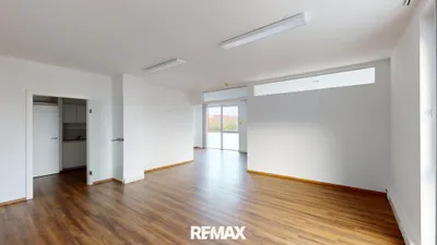 3-Zimmer-Gewerbeimmobilie mieten in Linz Land – 72 m², € 1.202 – Bild 1 von 7