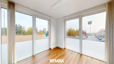 3-Zimmer-Gewerbeimmobilie mieten in Linz Land – 72 m², € 1.202 – Bild 4 von 7