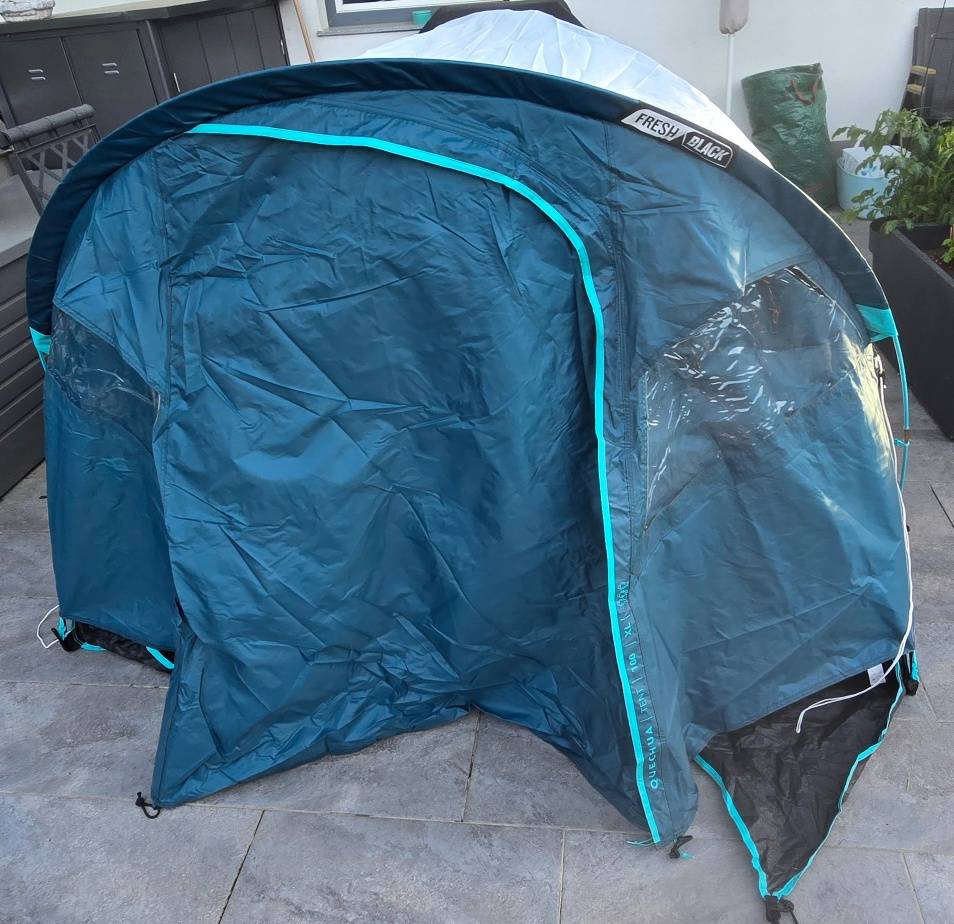 Decathlon Quechua Fresh & Black MH100 XL 3-Personenzelt + Luftmatratze  70x200cm (beides neuwertig),  100,- (6116 Weer) - willhaben