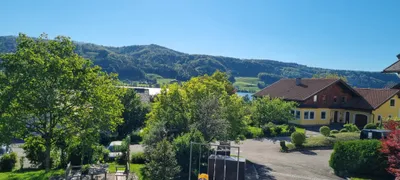 3-Zimmer-Wohnung mieten in Vöcklabruck – 83 m², € 1.330 – Bild 2 von 2