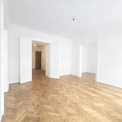 wunderschöne Studenten 3 er WG – Bild 2