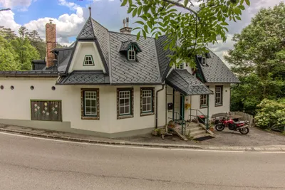 12-Zimmer-Gewerbeimmobilie kaufen in Wiener Neustadt Land – 884,71 m², € 745.000 – Bild 24 von 28