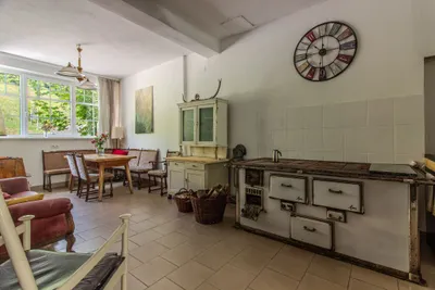 12-Zimmer-Gewerbeimmobilie kaufen in Wiener Neustadt Land – 884,71 m², € 745.000 – Bild 9 von 28